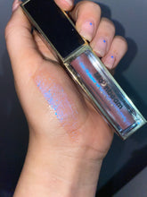 Load image into Gallery viewer, Pixie Dust- Lustre Enhancer Lipgloss
